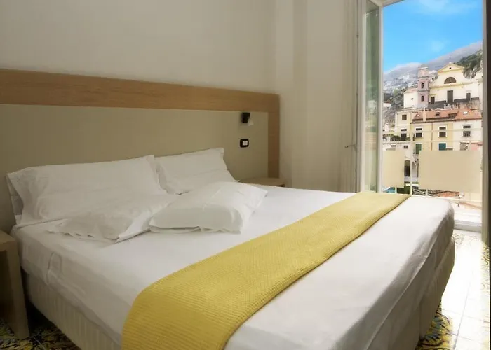 Hotel Torre Di Milo